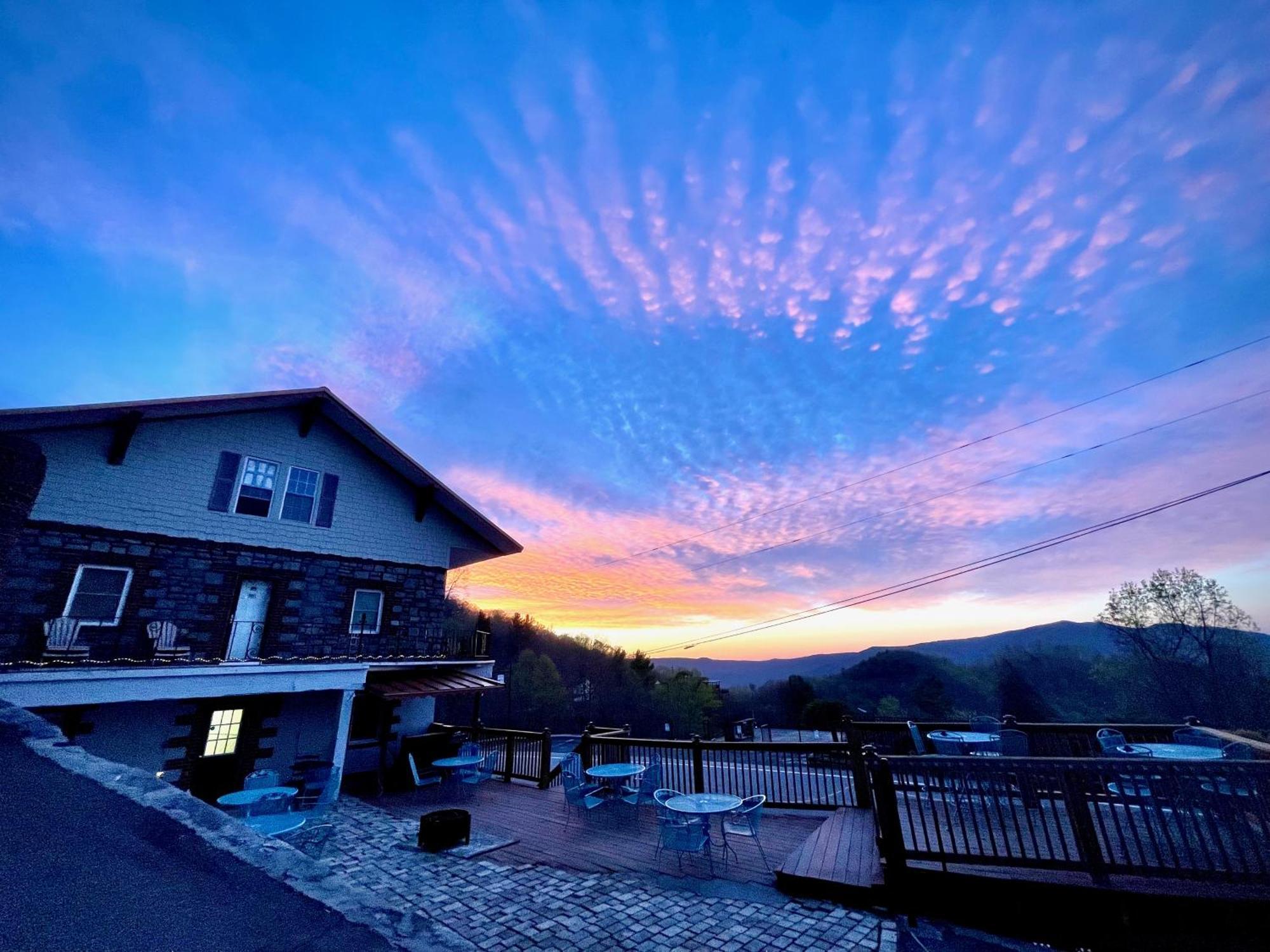 Skyline Village Inn Spruce Pine Eksteriør bilde
