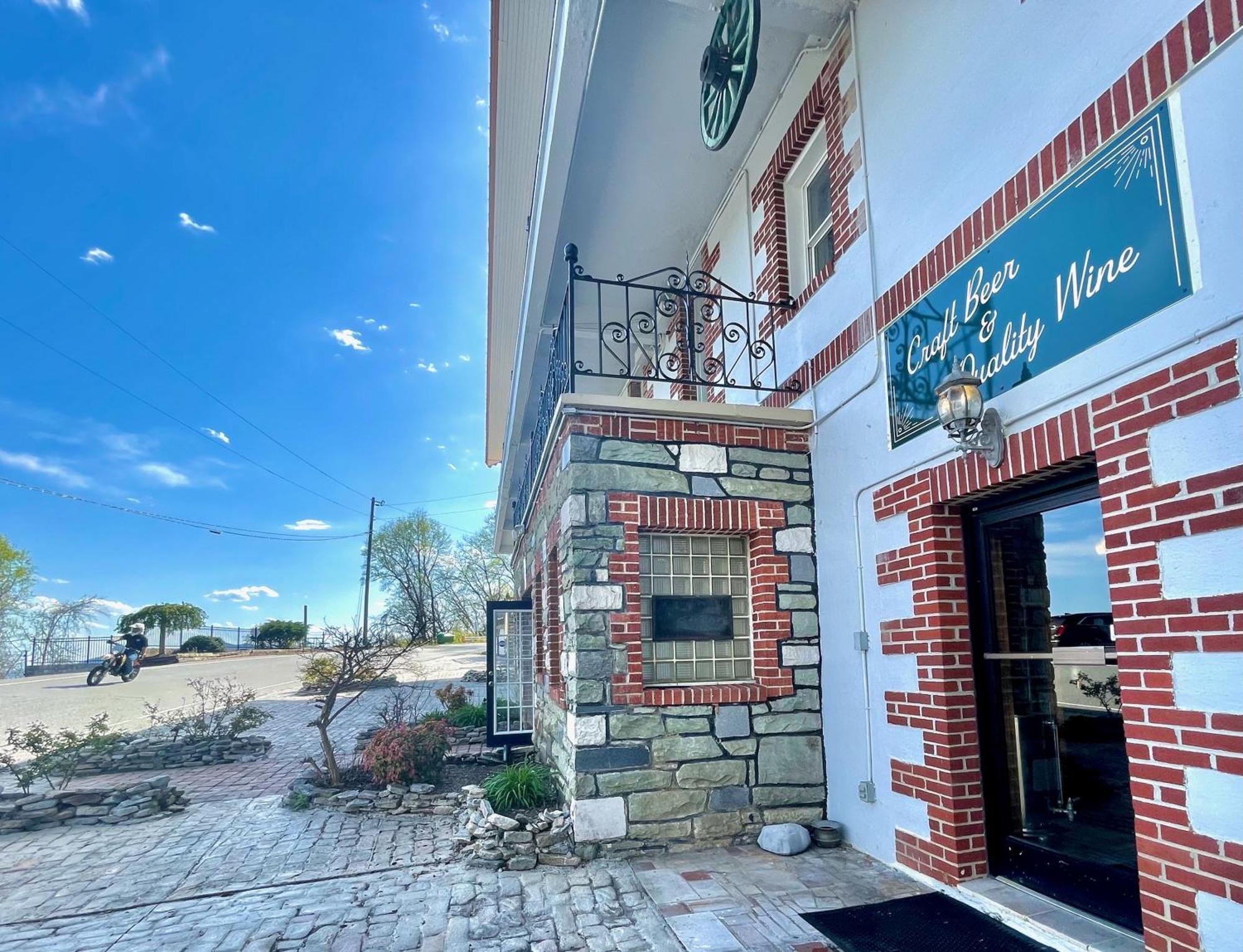 Skyline Village Inn Spruce Pine Eksteriør bilde